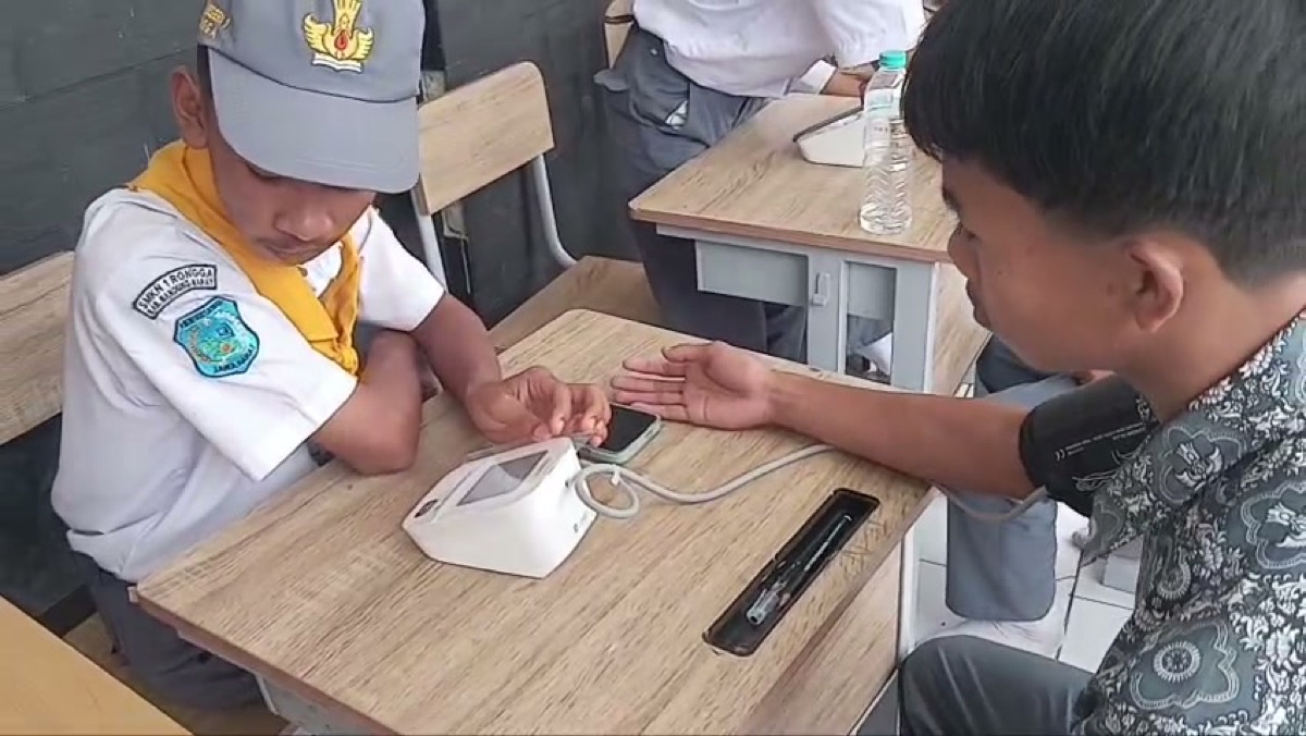 Mewujudkan Sekolah Sehat Berkarakter: Komitmen SMKN 1 Rongga Ciptakan Lingkungan Belajar Higienis